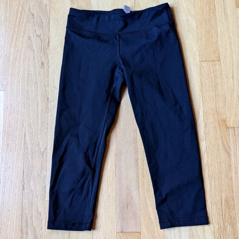 Ivivva cropped leggings size 10